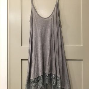 Long tank/tunic. Perfect with leggings.